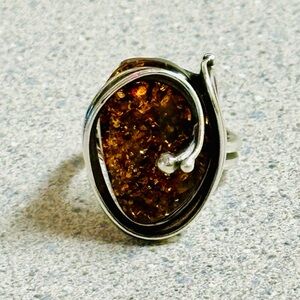 Vintage Sterling Silver size 7.5 Baltic Amber Ring
